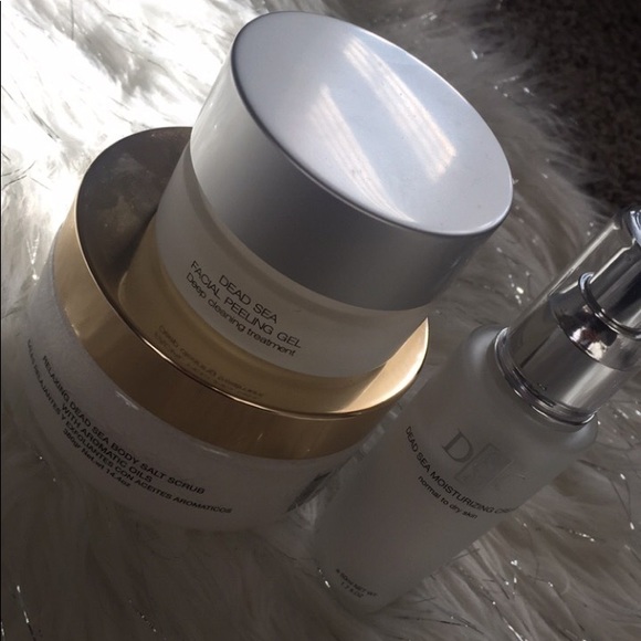 Deep Sea Cosmetics lot - Picture 2 of 5